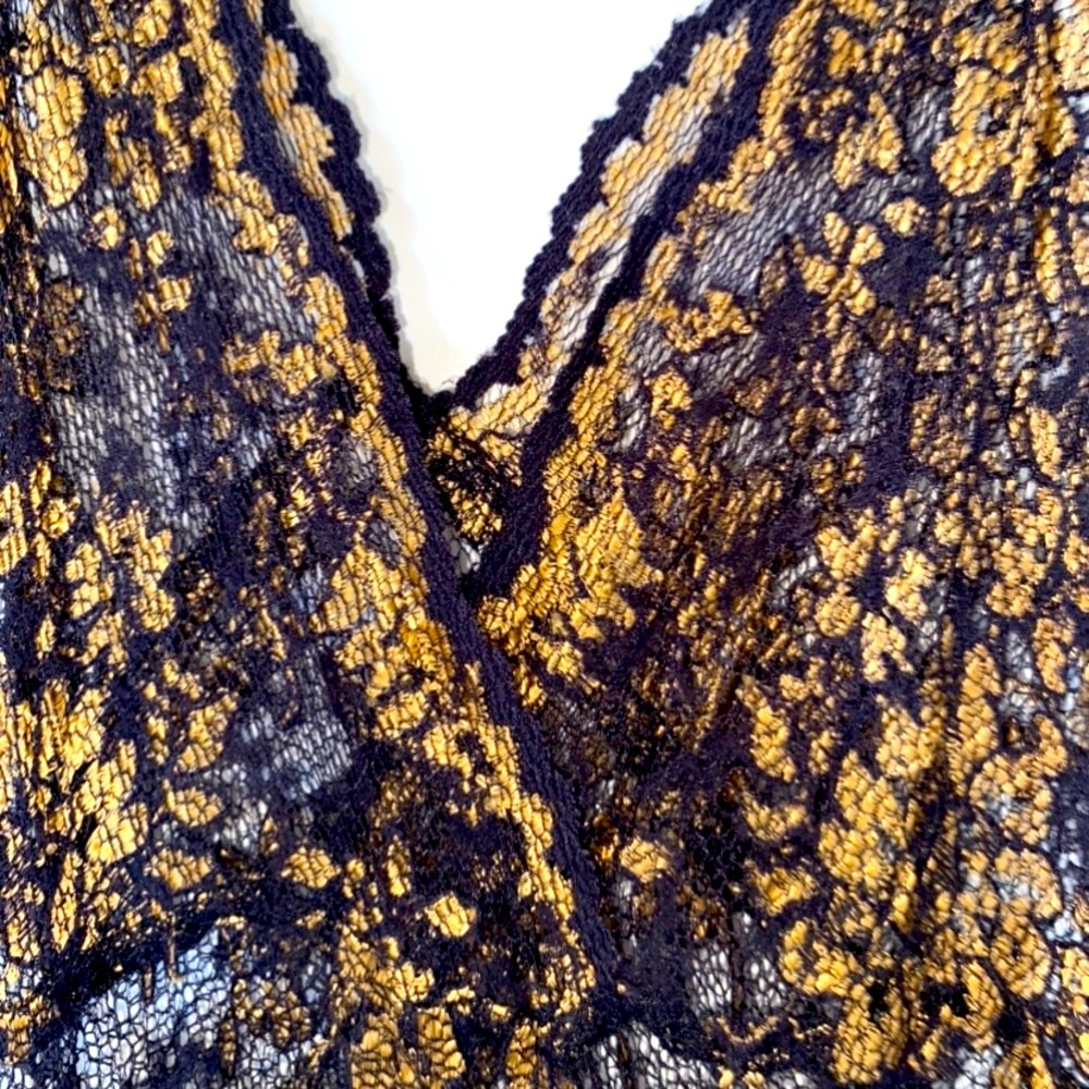 Gold/Black maxi evening gown. S/M